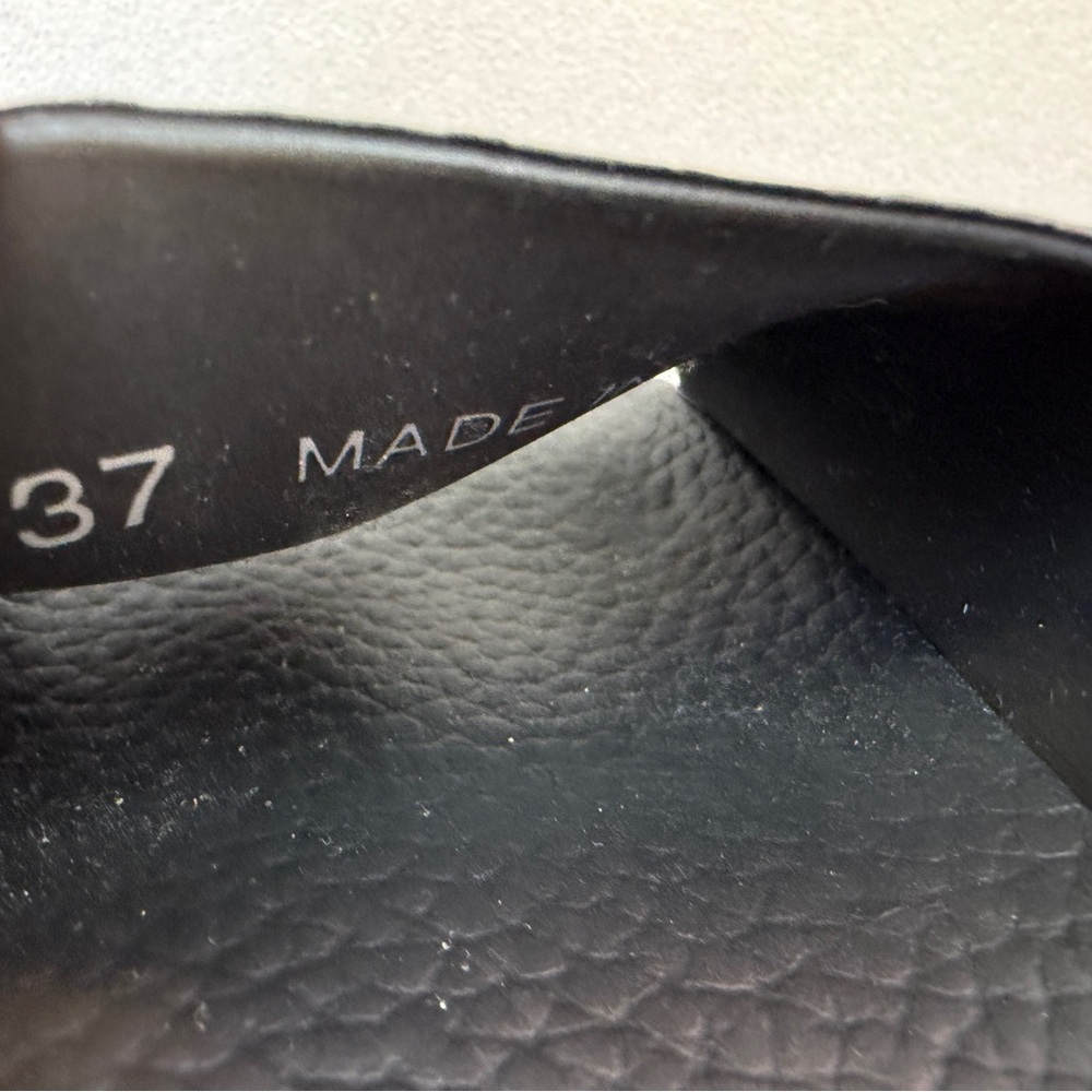 MCM UNISEX Monogram Pool Slides - Picture 8 of 8